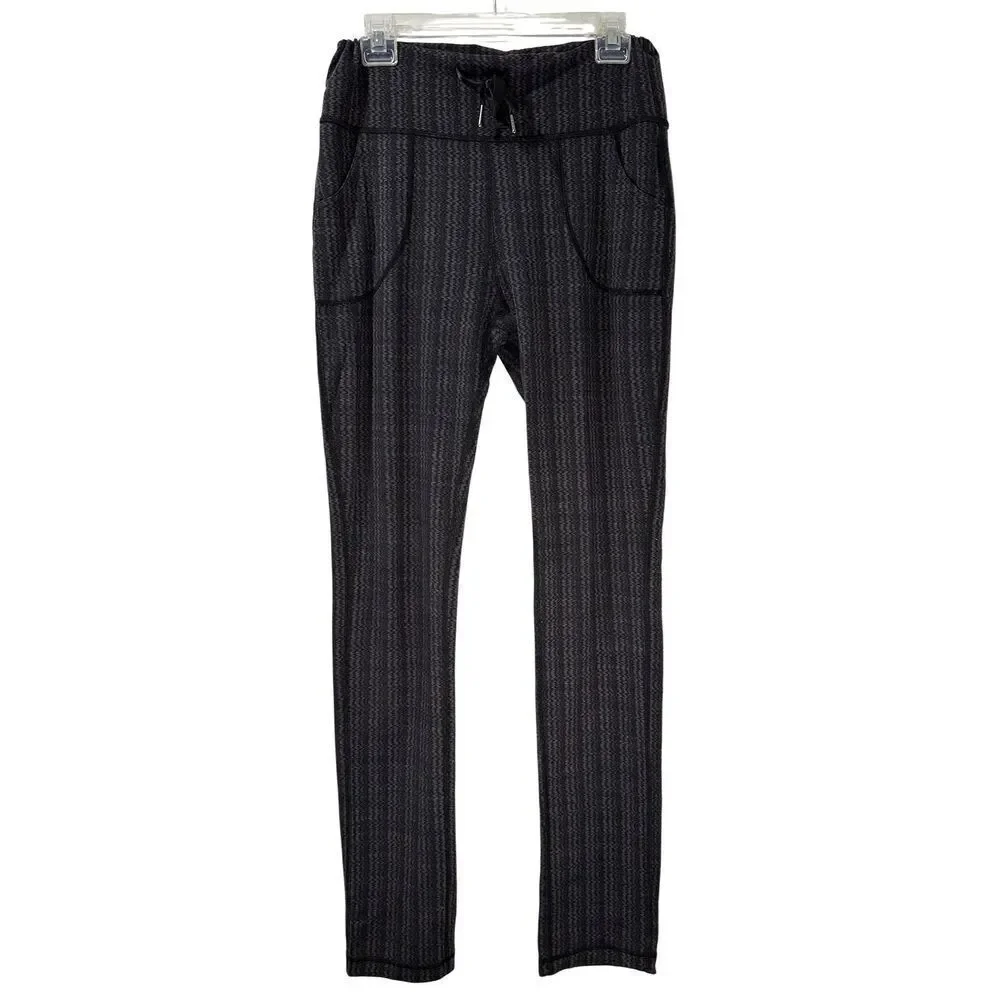 Lululemon Will Ziggy Wee women’s black drawstring pants size 28”x44” #19-1936